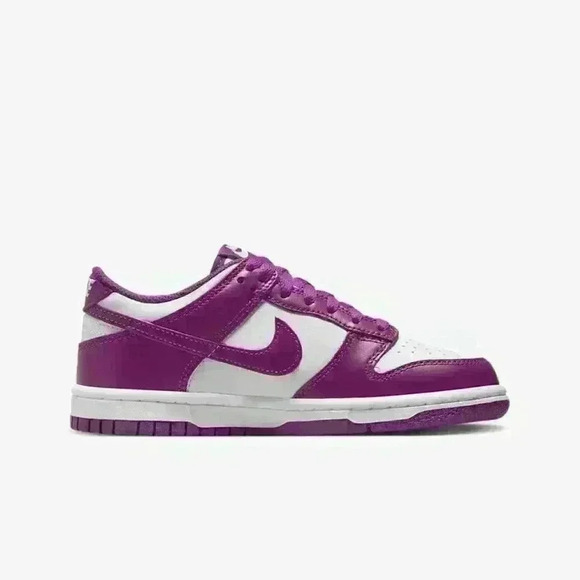 Girls Bling Nike Dunk Low Big Kids Purple Sneaker Shoes Customized with Crystals - Picture 5 of 6